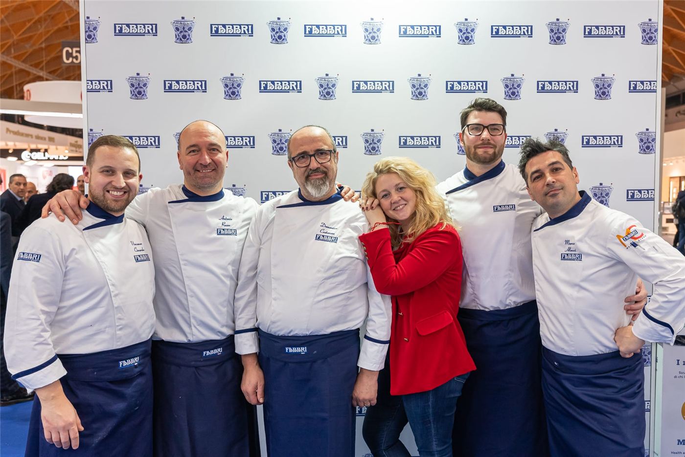 Stefano Rigamonti con altri gelatieri del team Fabbri 1905 in fiera